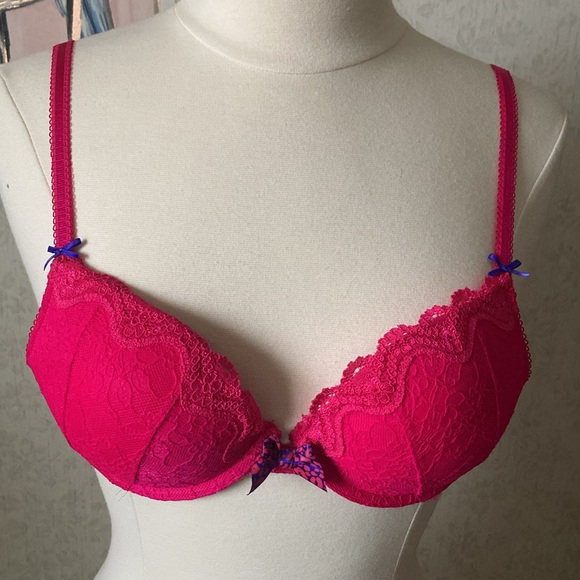 Limited Collection Bra - Picture 2 of 3